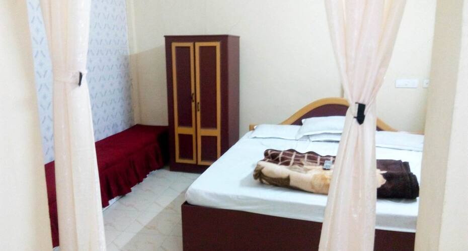 Hill Top Inn Lodge, Gudalur 5
